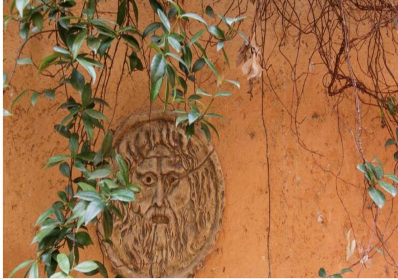 Independent With Garden Heart Of Trastevere John Cabot Рим Экстерьер фото